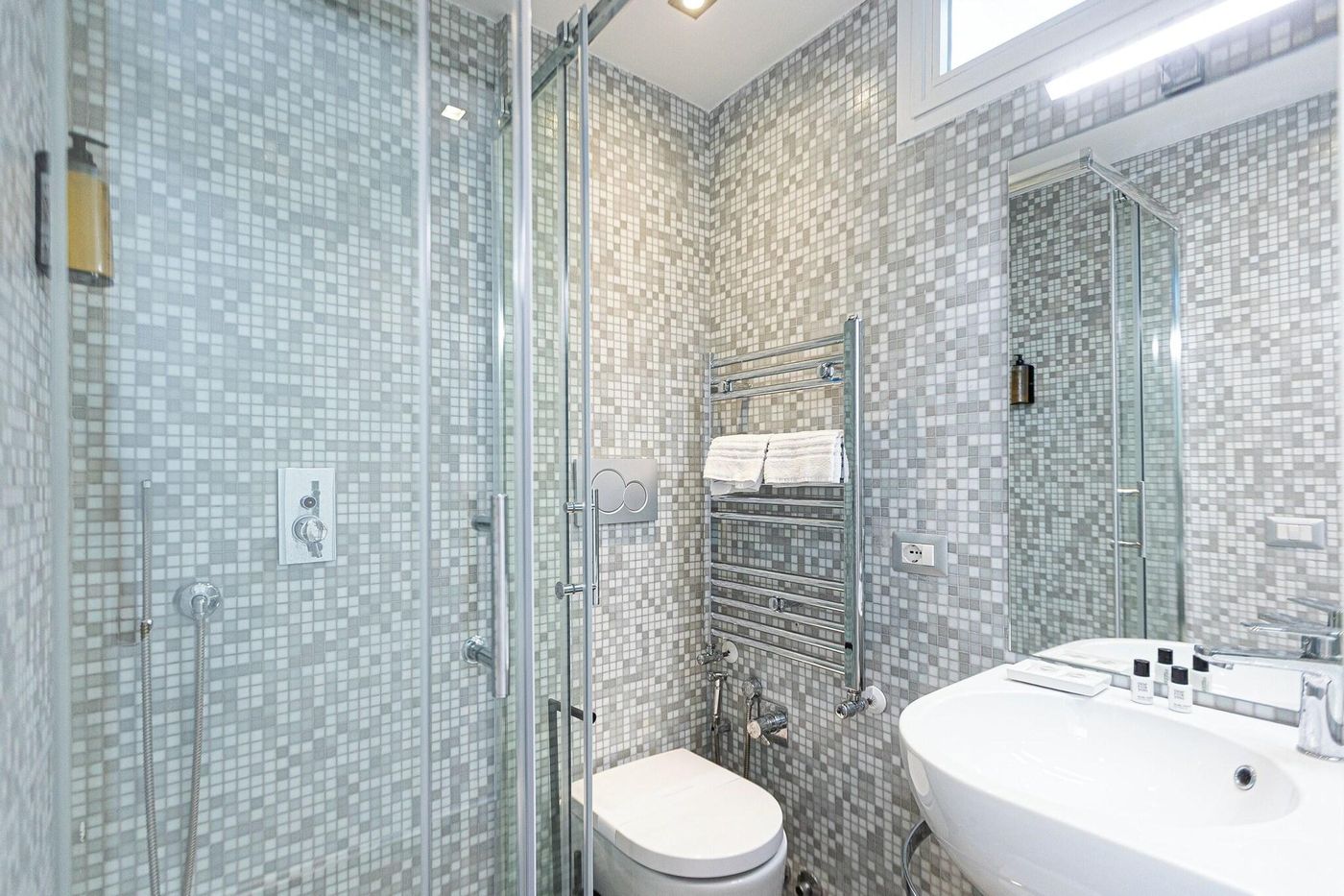 Hotel-Castellino-Roma-Room-64