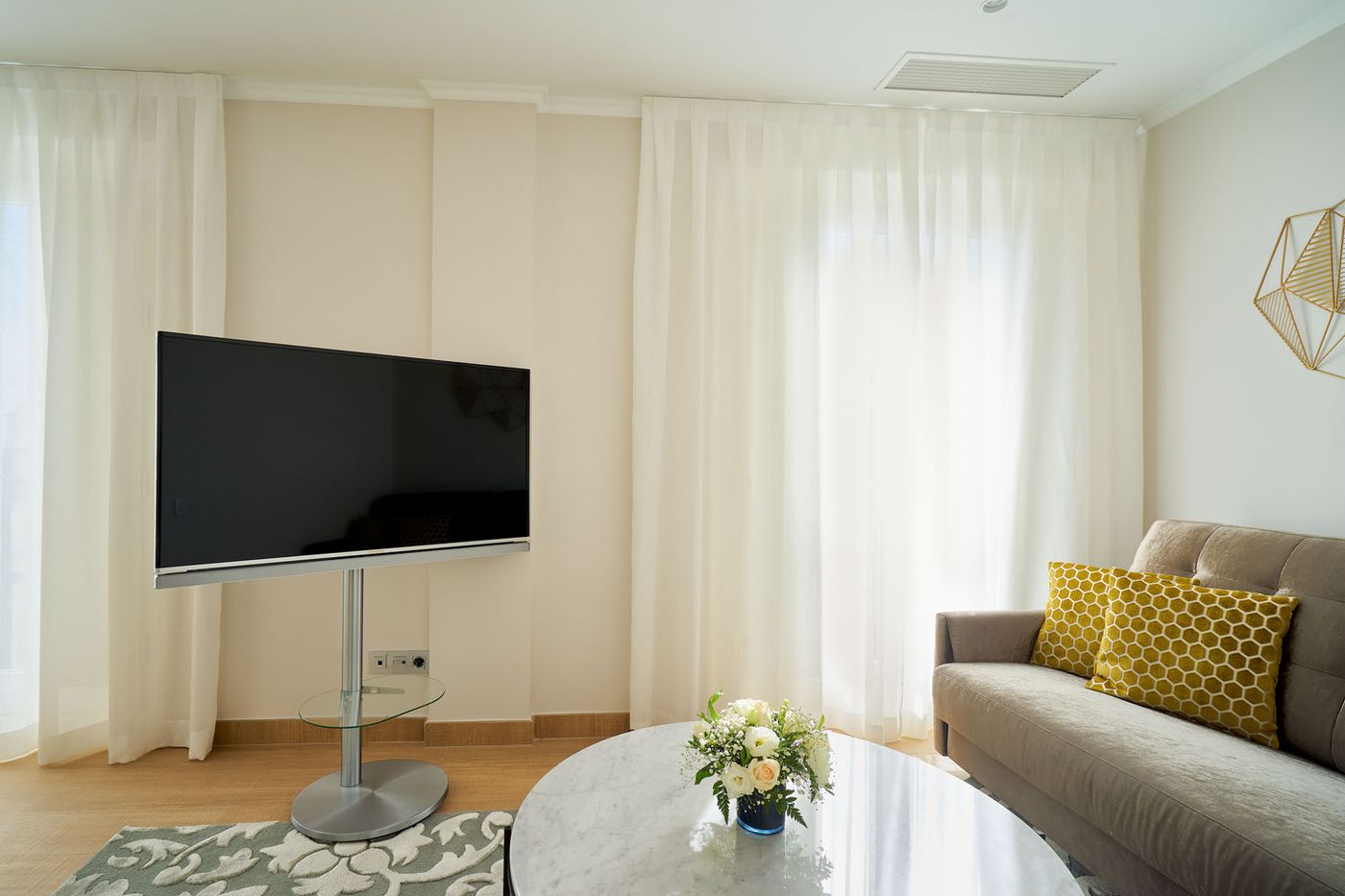 Tandem-Soho-Suites-Room-47