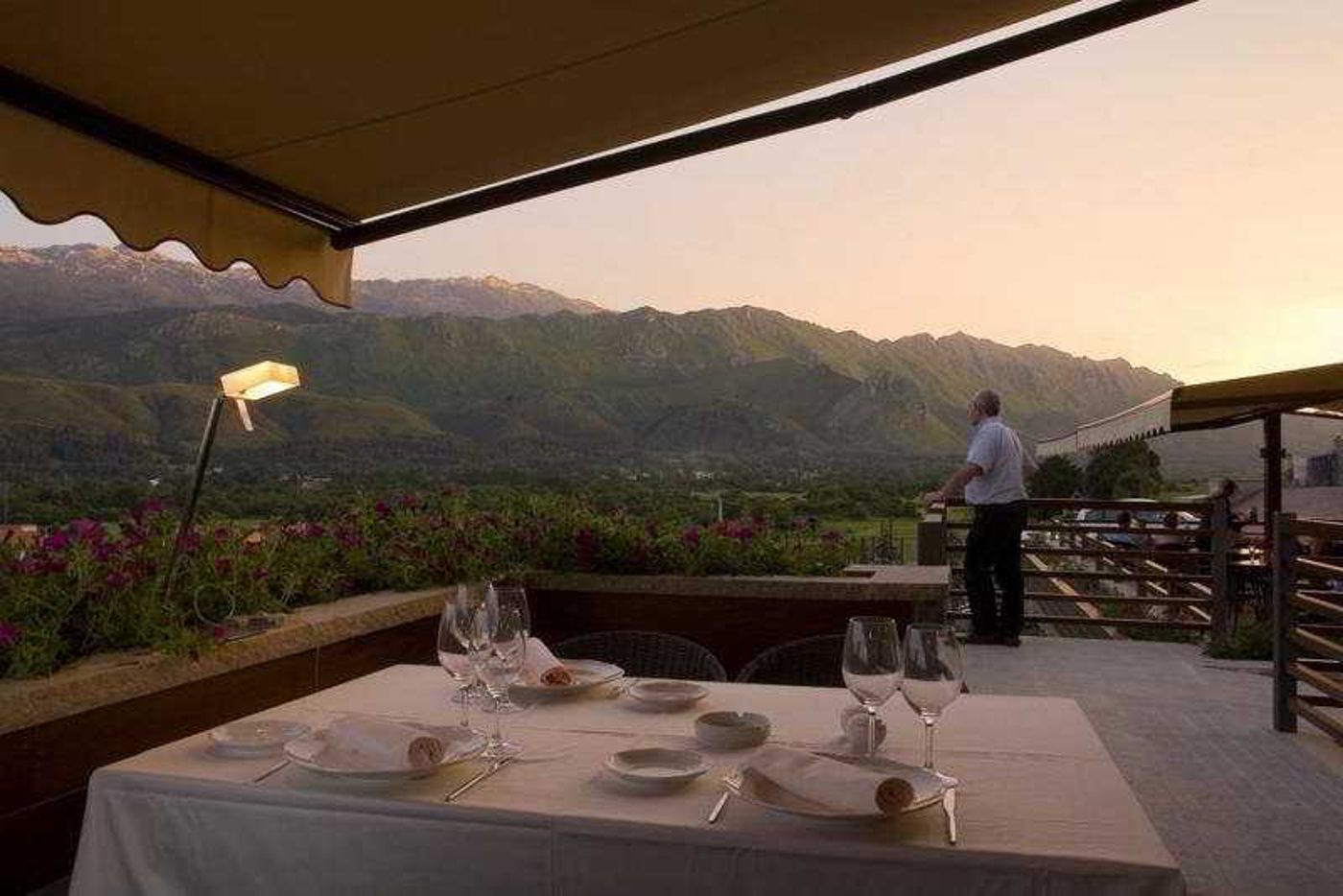 Arcea Balcon de la Cuesta-Spain-Llanes-Restaurant-7