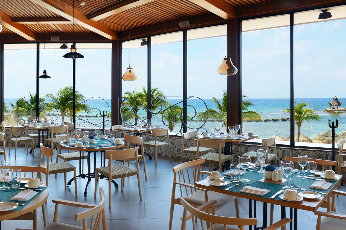 Catalonia-Riviera-Maya-All-Inclusive-Restaurant-43