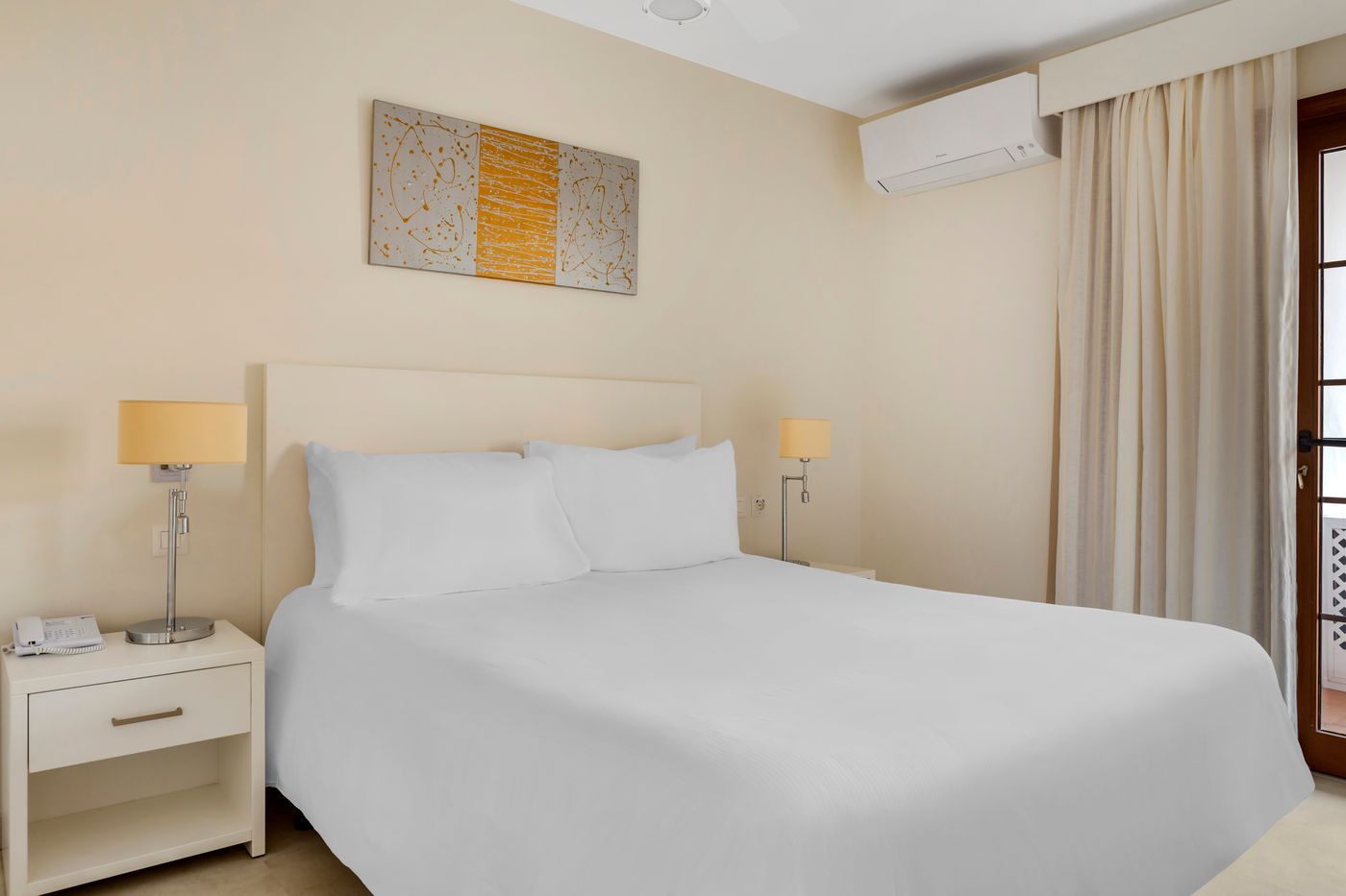 Sunset-View-Club-Room-20