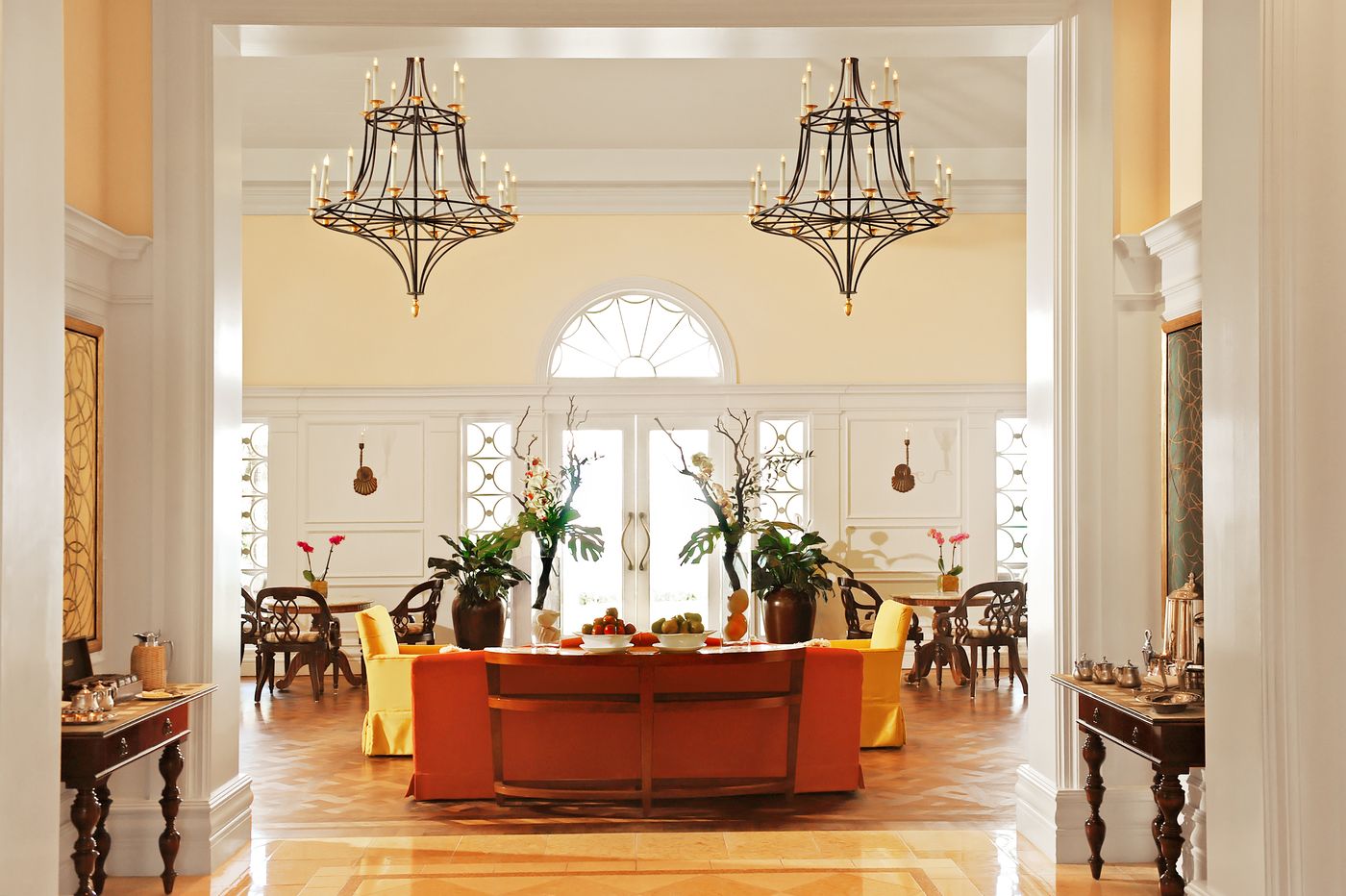 The-Ocean-Club-A-Four-Seasons-Resort-Bahamas-Lobby-55