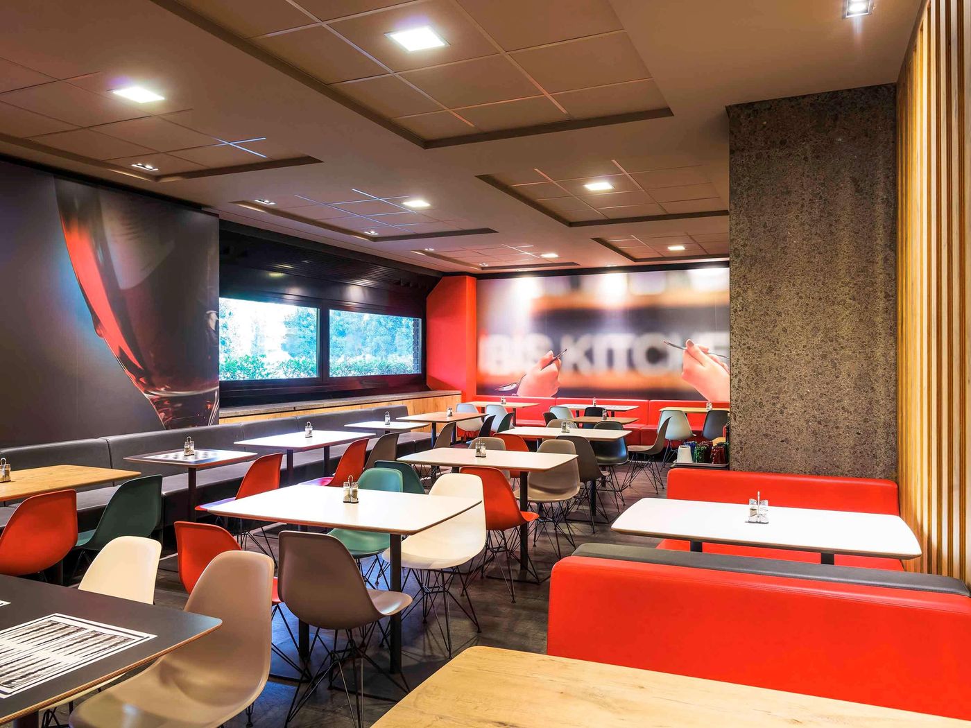 ibis-Milano-Ca-Granda-Restaurant-20