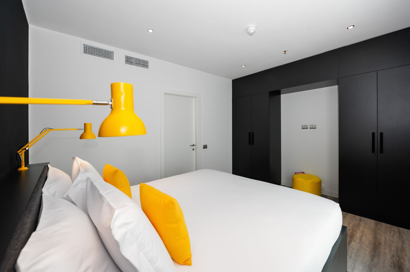 Staycity-Aparthotels-Venice-Mestre-General-view-38