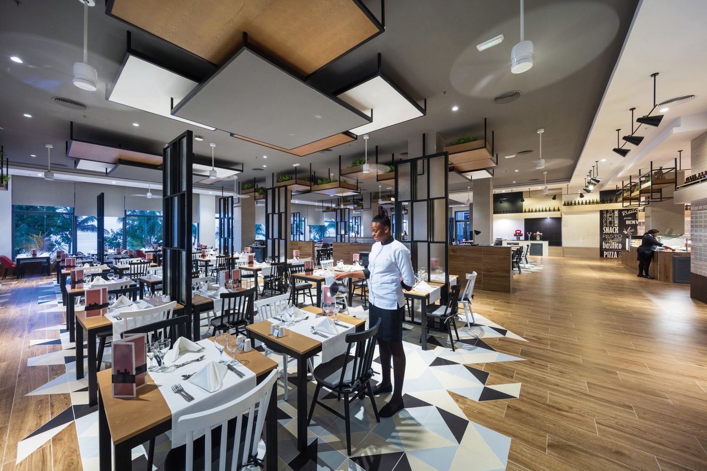 Riu-Ocho-Rios-All-Inclusive-Restaurant-38