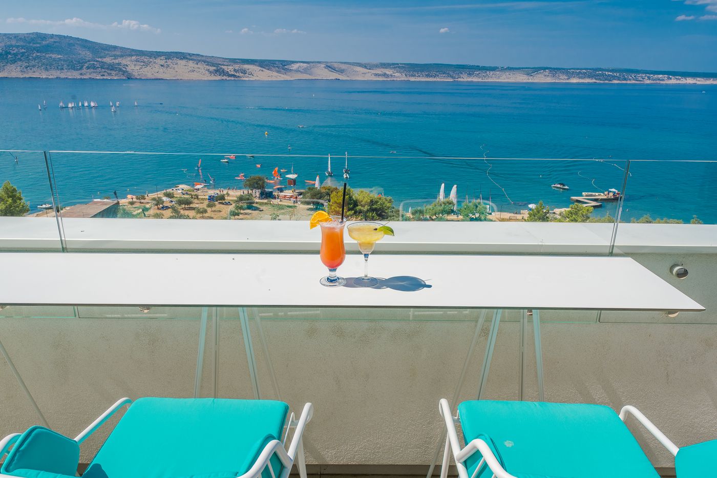 Bluesun-Holiday-Village-Alan-Bar-35