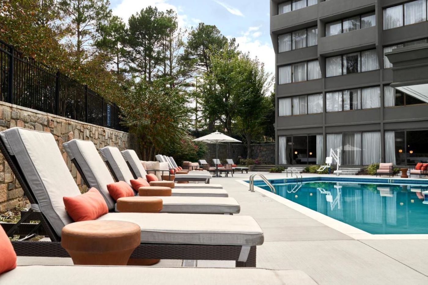 Doubletree By Hilton Atlanta Windy Hill Ballpark-United States-Atlanta-General view-6
