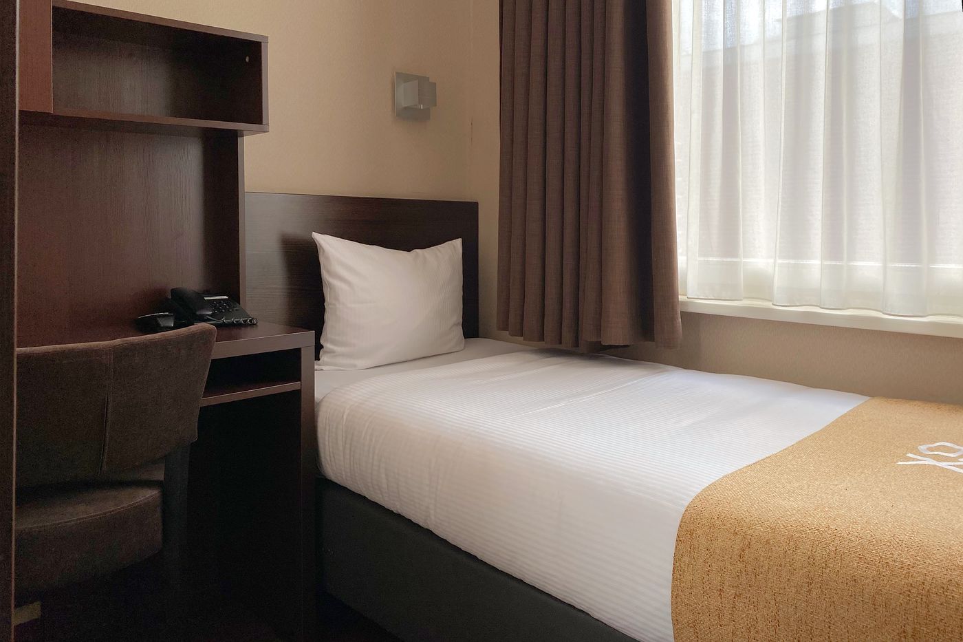 Hotel-Van-Gogh-Room-20