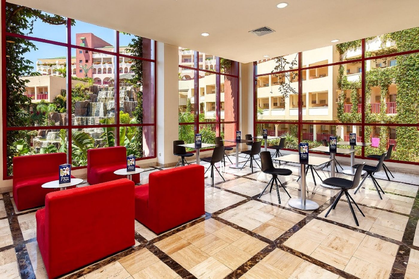 Hotel-Best-Jacaranda-Bar-34