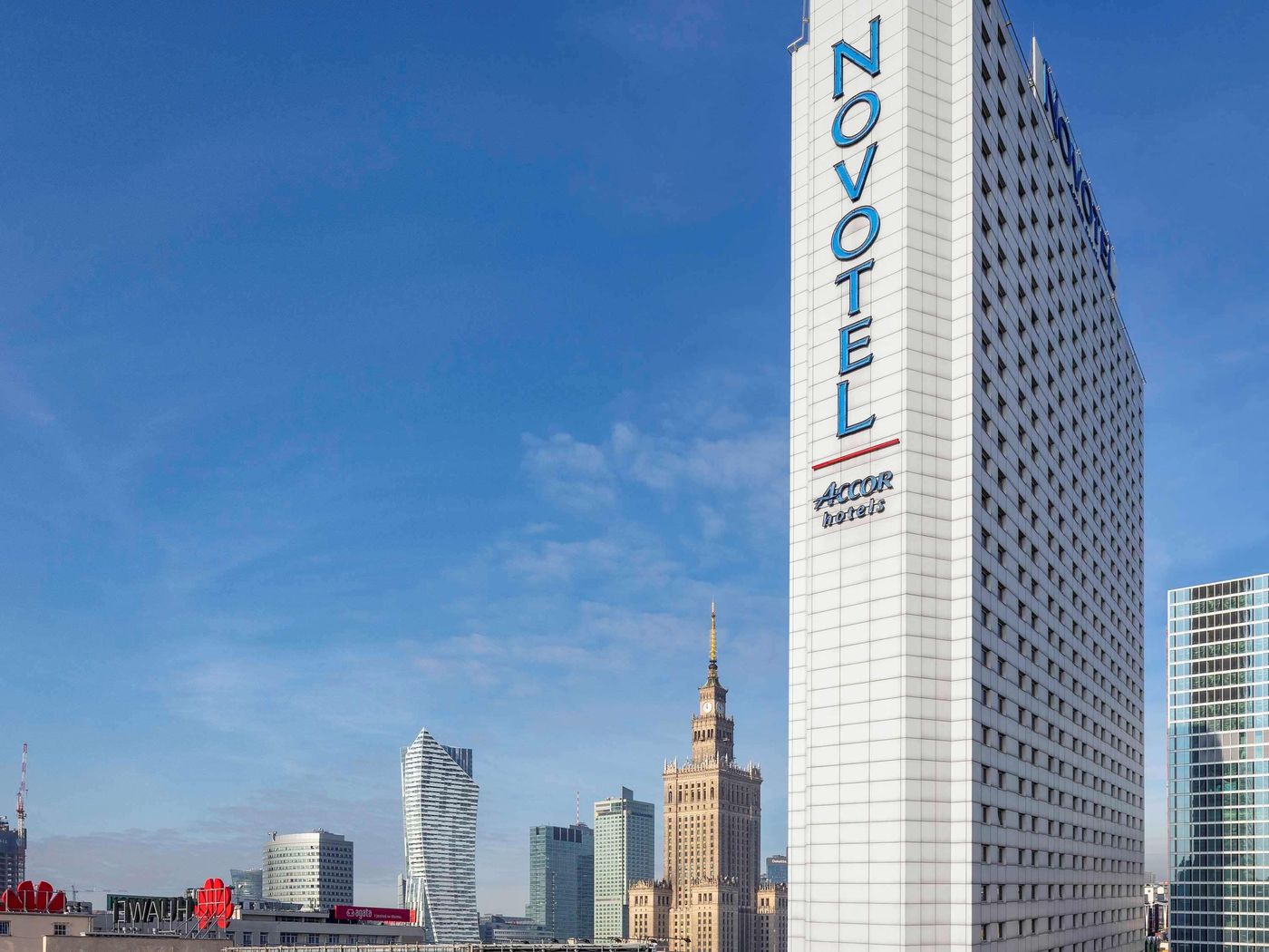 Novotel-Warszawa-Centrum-General-view-9