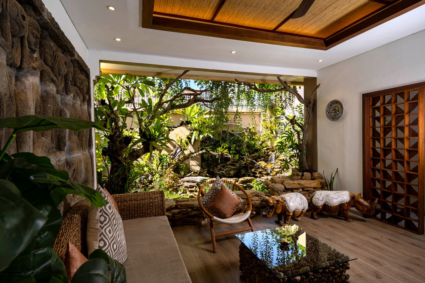 Lasanti Villas & Spa Seminyak-Indonesia-Seminyak-Lobby-6