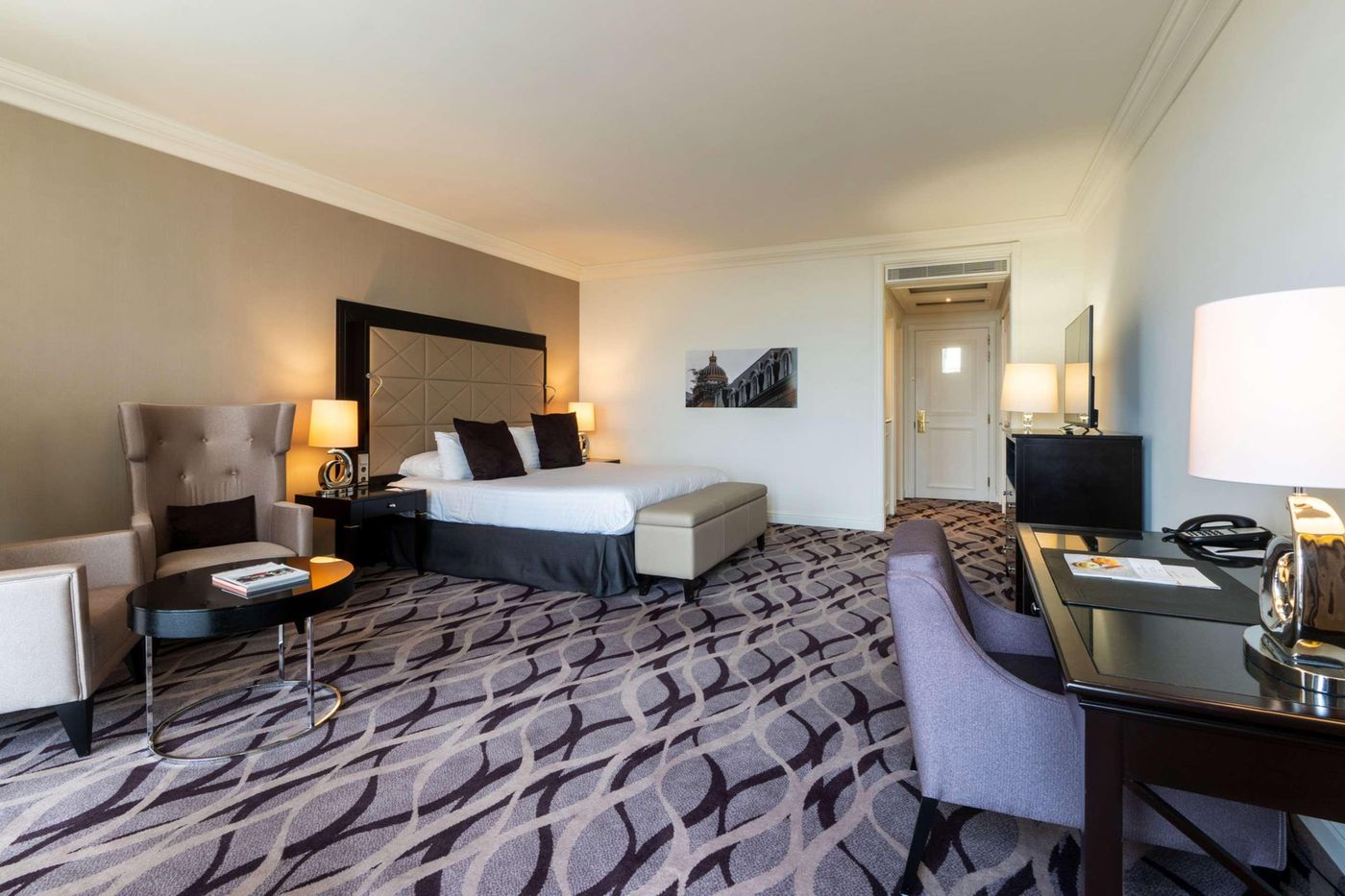 Steigenberger-Icon-Wiltcher-s-Room-20