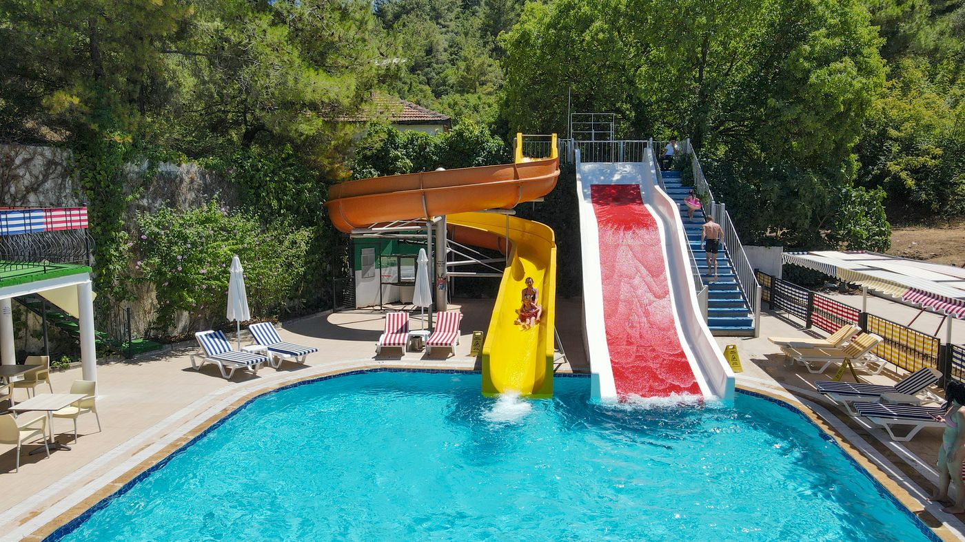 Kervansaray-Hotel-Marmaris-Pool-10