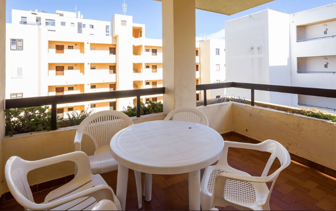 Arlanza Apartments