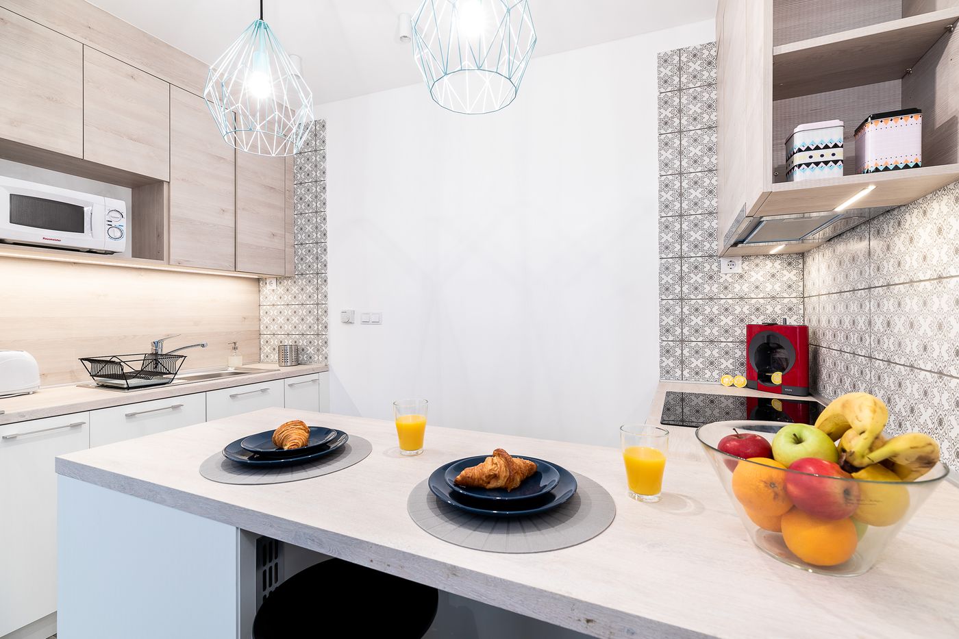 Vagabond-Broadway-Room-28