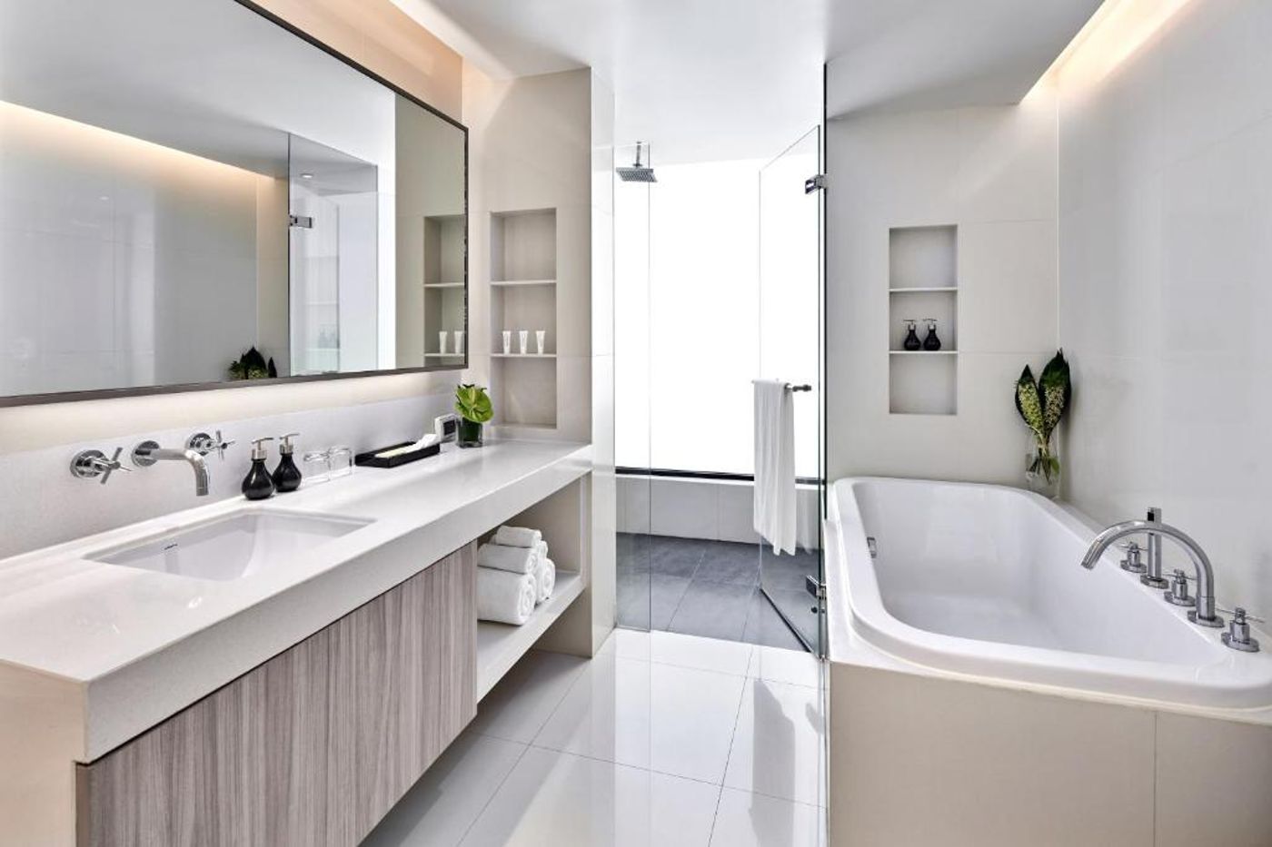 Fraser-Suites-Sukhumvit--SHA-PLUS--Room-25