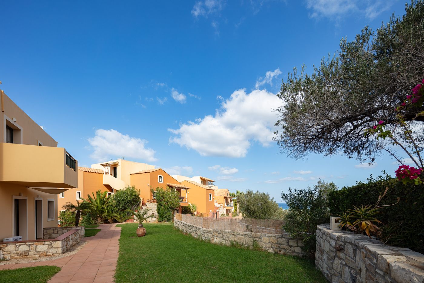 Dia-Apts-General-view-15