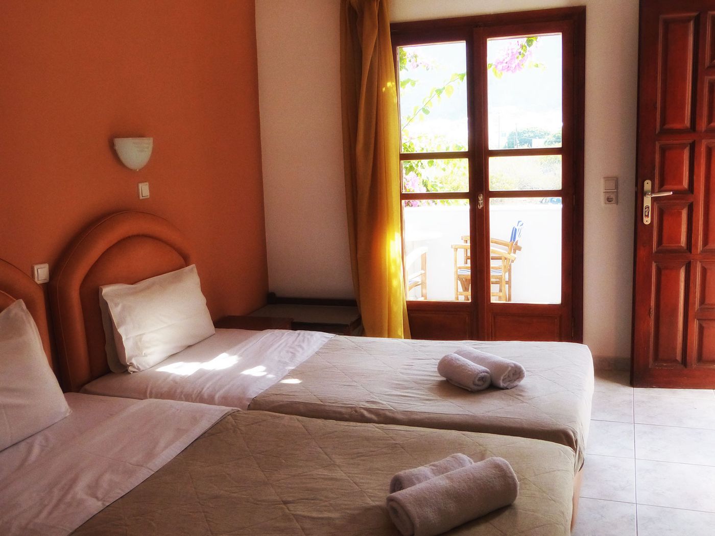 Aparthotel-Black-Sand-Room-25