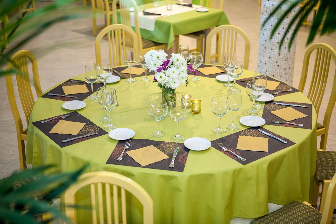 Tropical-Park-Hotel-Restaurant-38