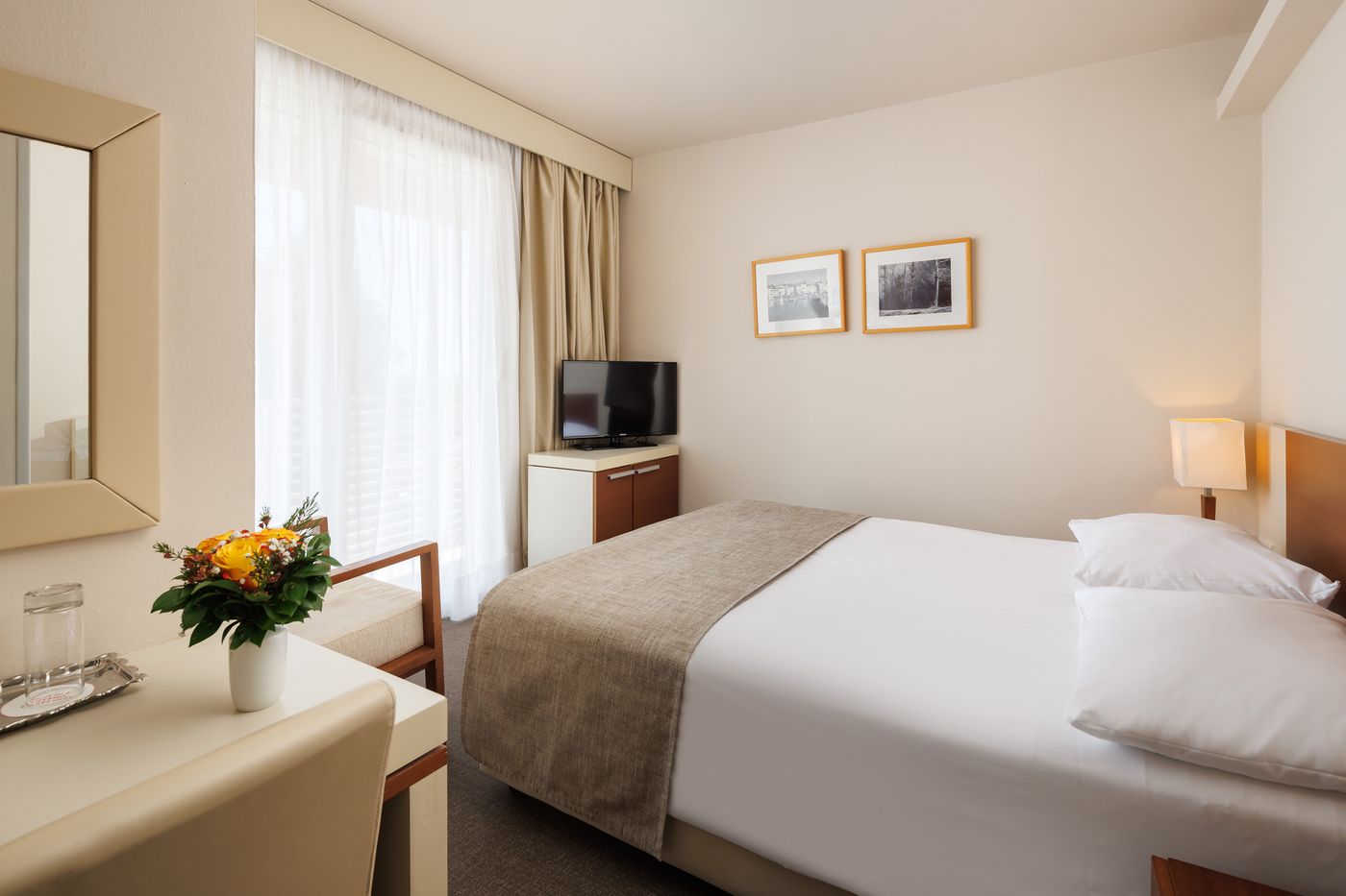 Hotel-Albatros-Plava-Laguna-Room-28