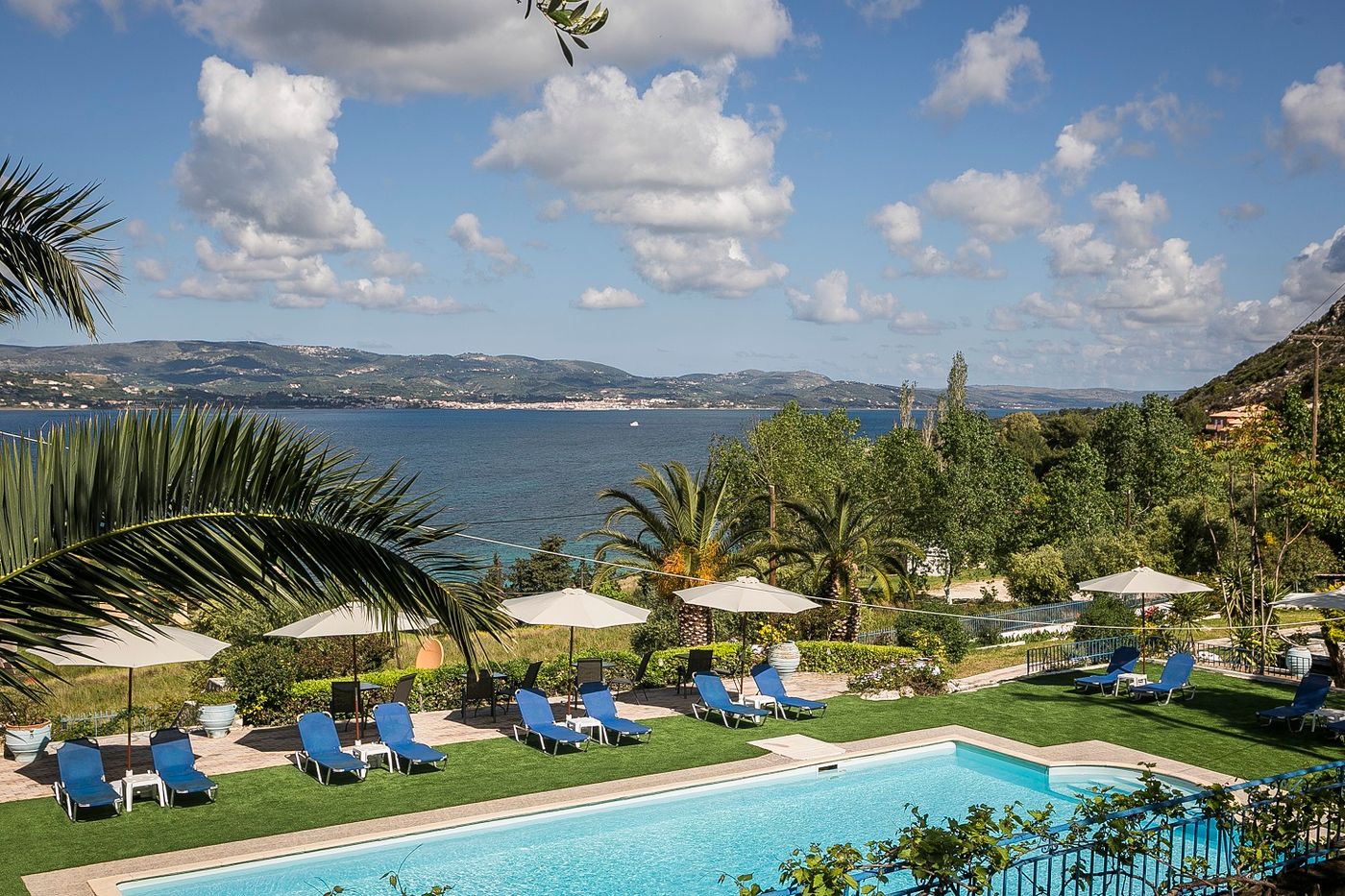 Metaxatos-Apartments-Pool-9