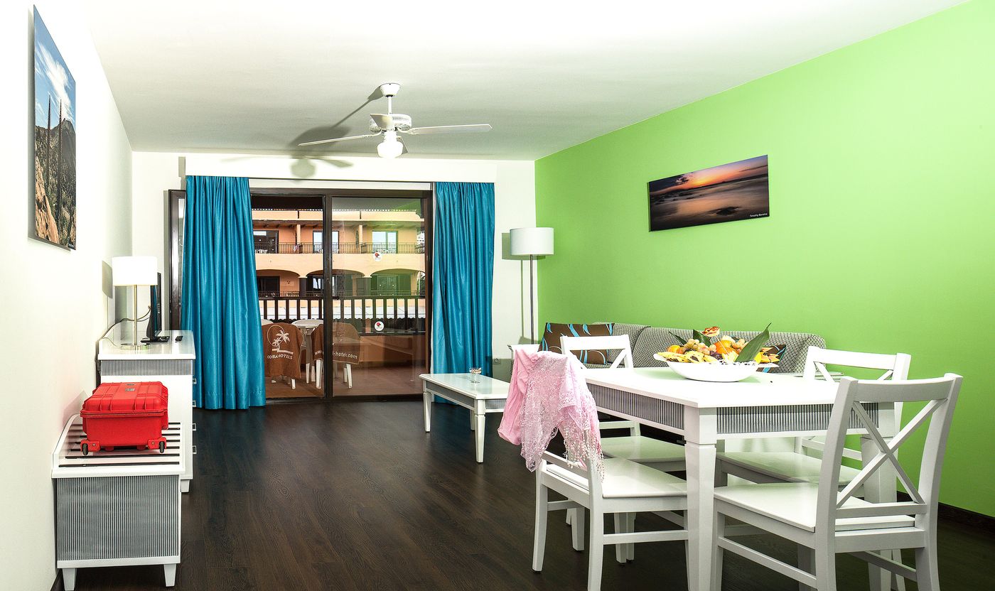 Coral-Los-Alisios-Room-31