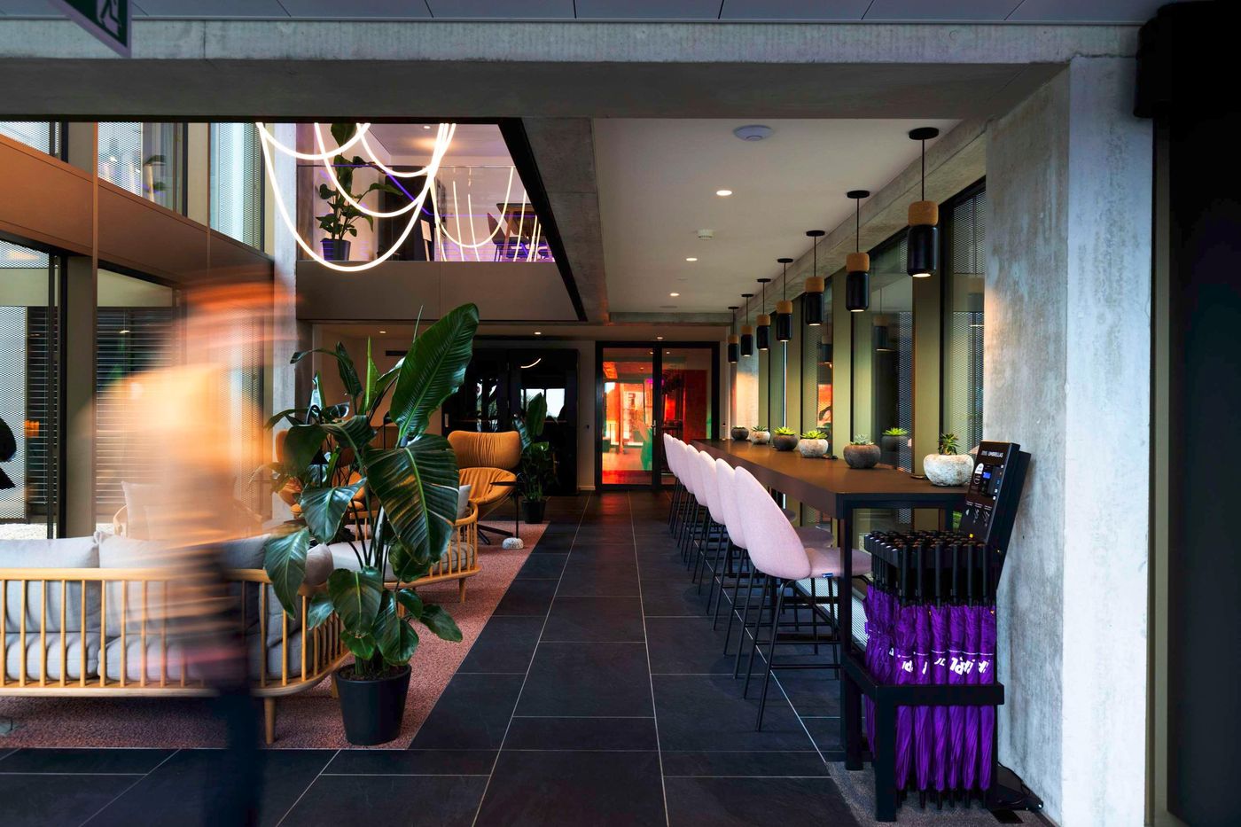 Yotel-Geneva-Lake-Lobby-16