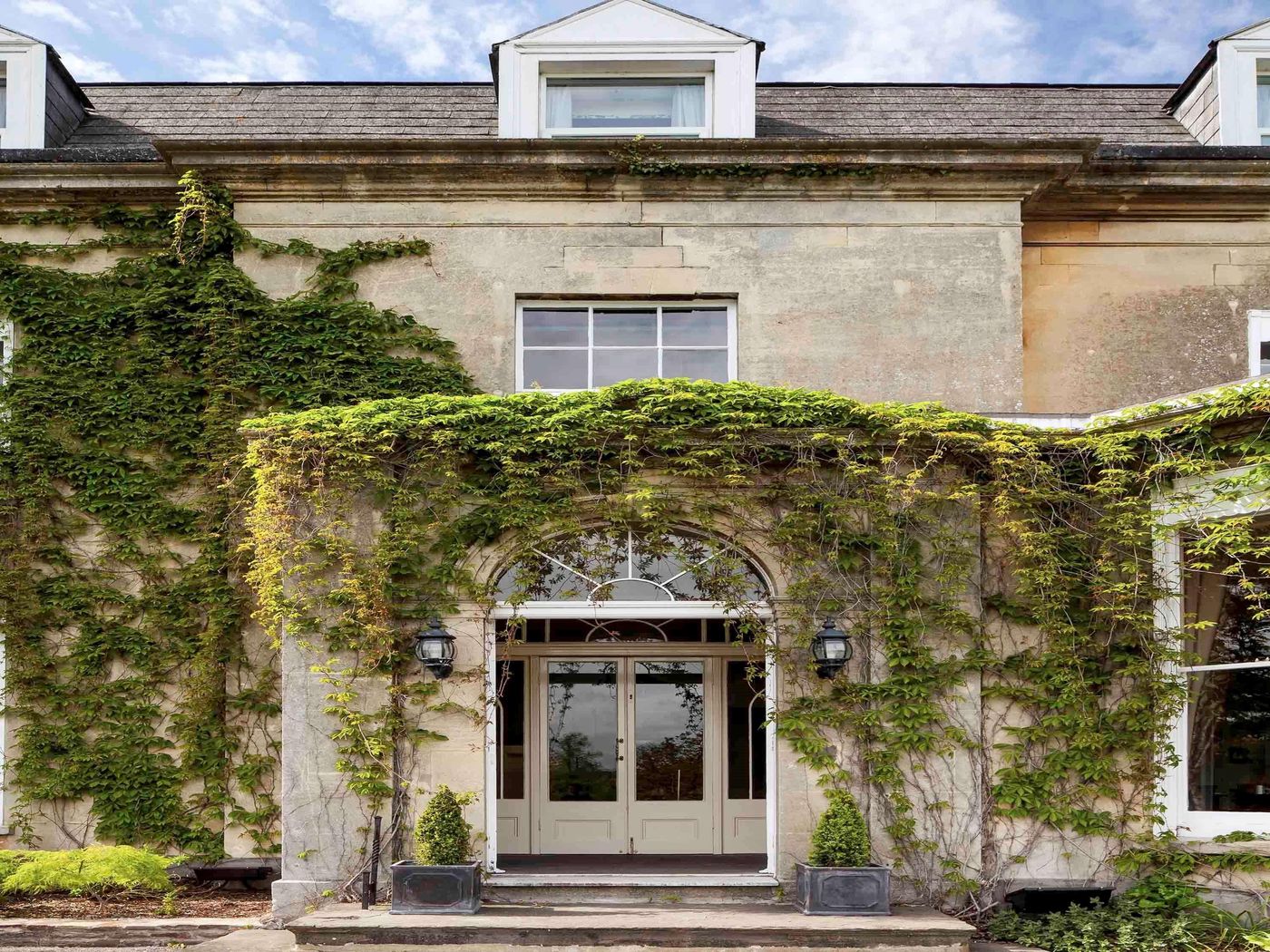 Mercure Bristol North the Grange Hotel-United Kingdom-BRISTOL-General view-4