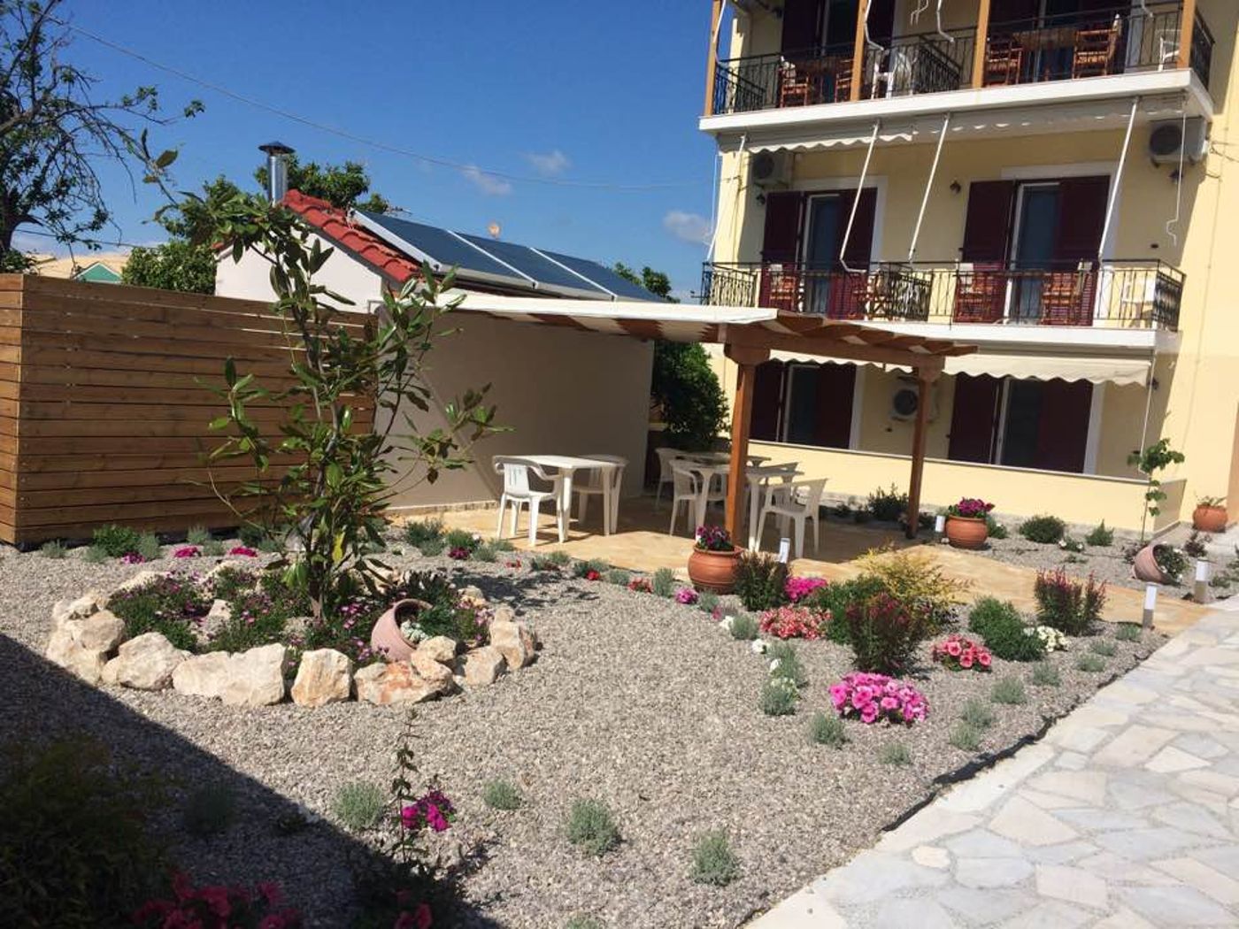 Christina-Studios-General-view-13