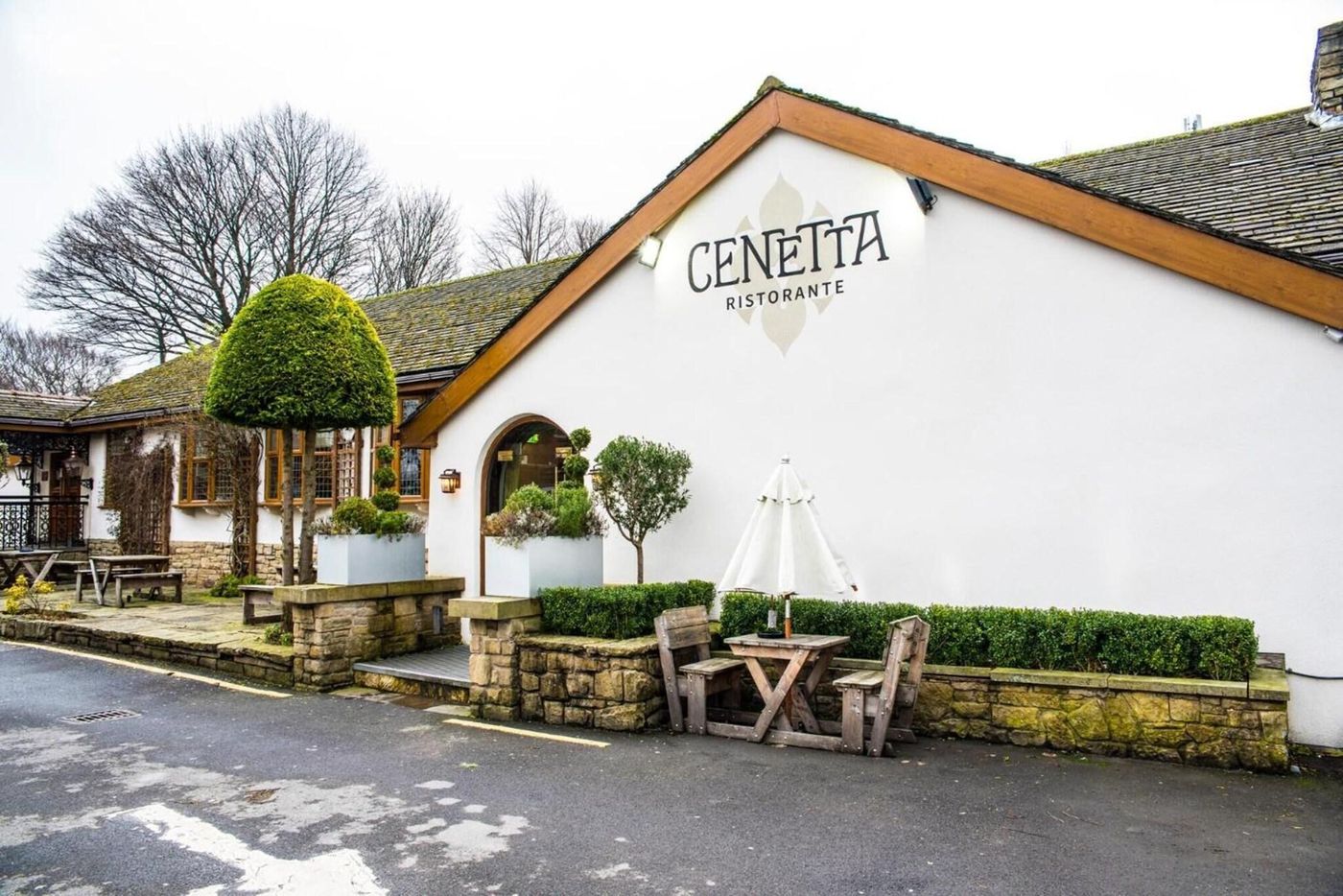 The Royal Toby Hotel-United Kingdom-ROCHDALE-General view-9