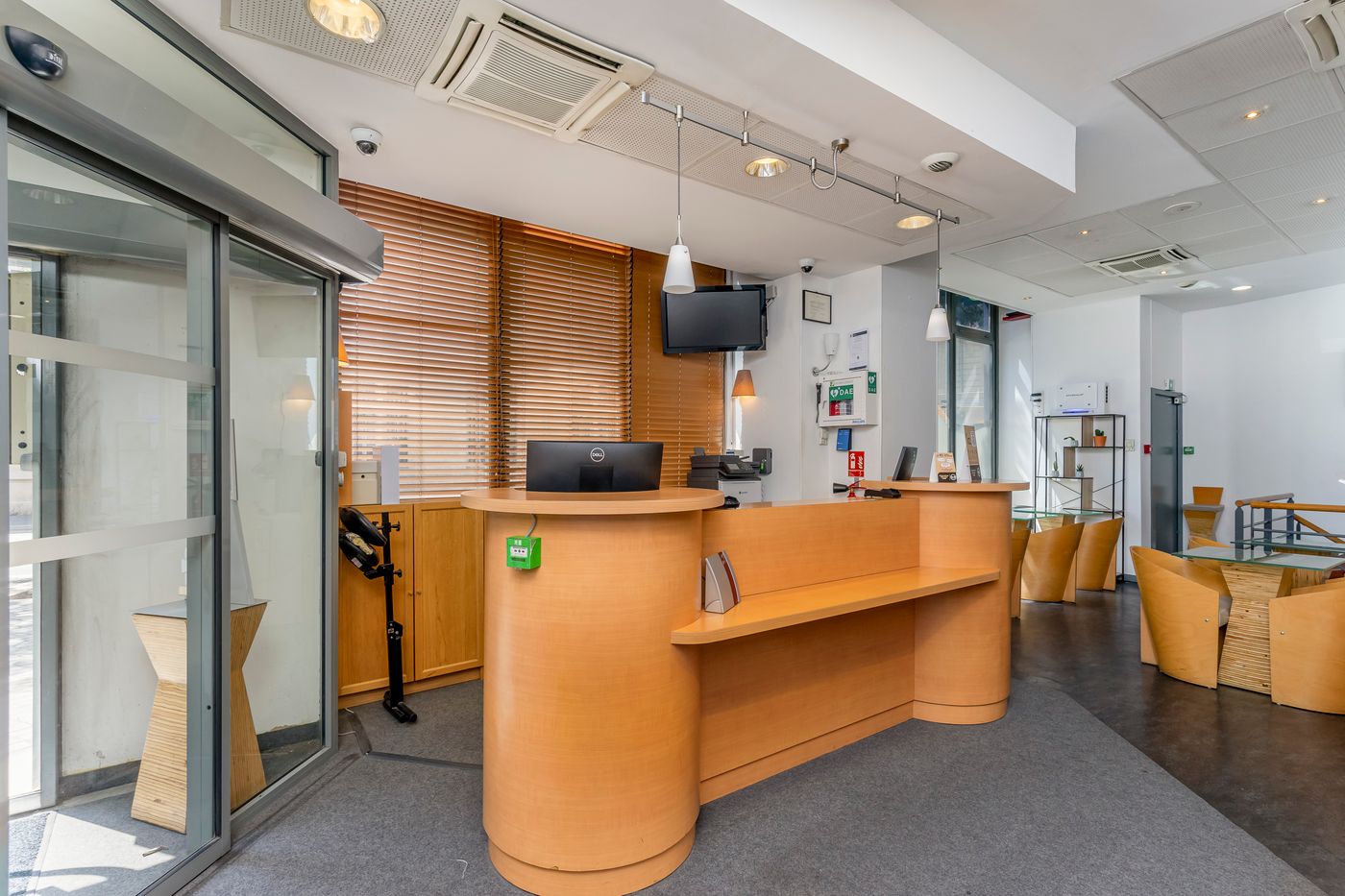 B&B HOTEL Marseille Centre Vieux Port-France-MARSEILLE-Lobby-3