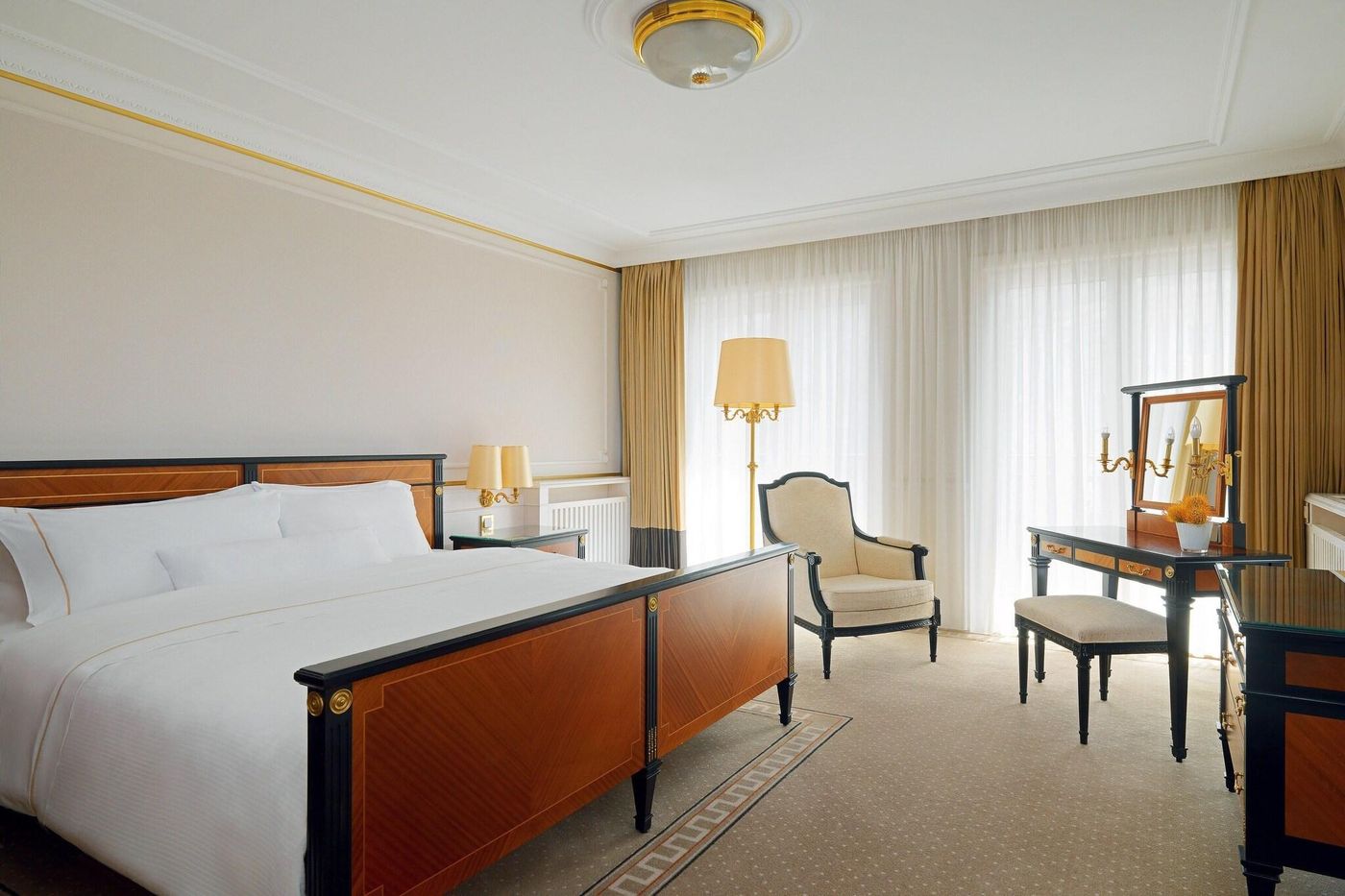 The-Westin-Grand-Berlin-Room-30