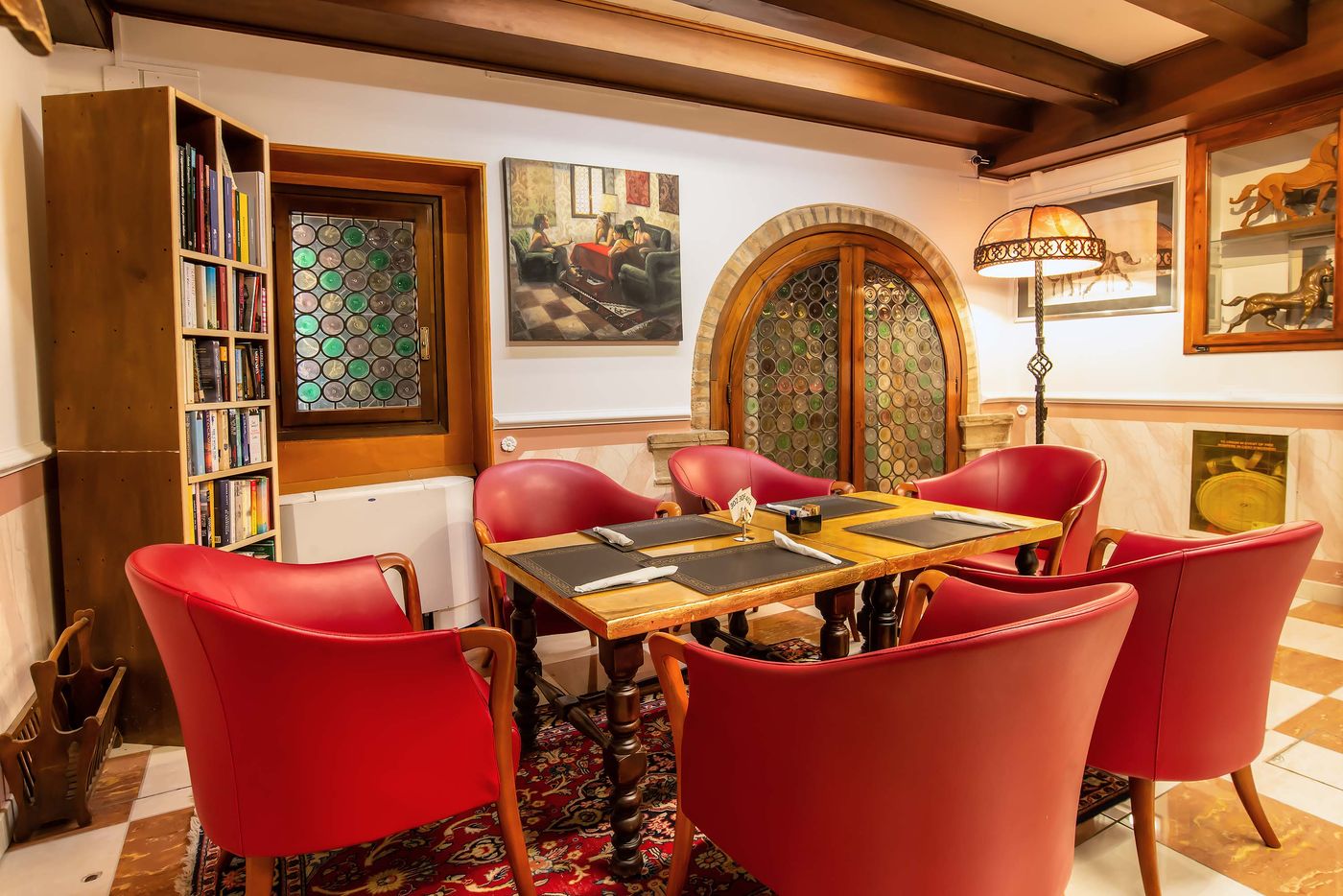 La-Fenice-et-des-Artistes-Bar-19