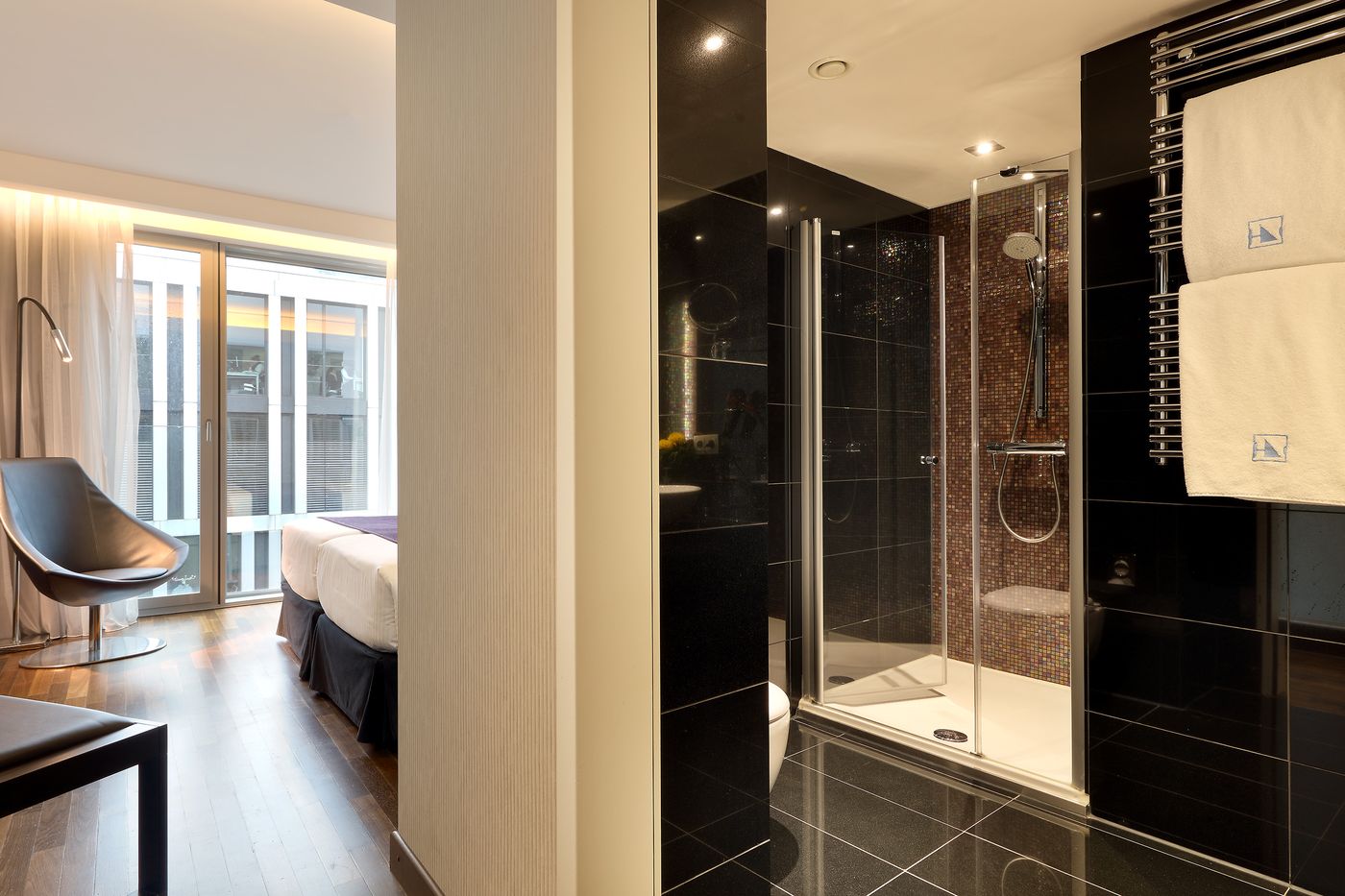 Eurostars-Grand-Central-Room-37