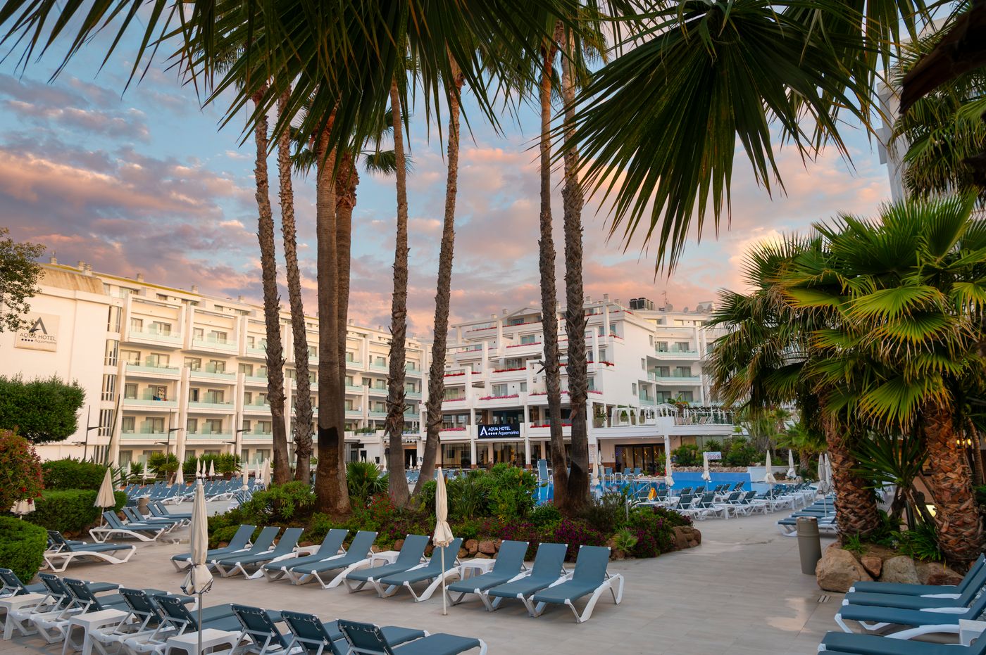 Aqua Hotel Aquamarina