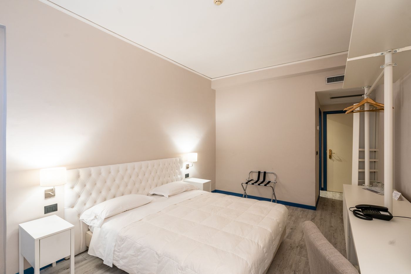 Europa-Palace-Room-11