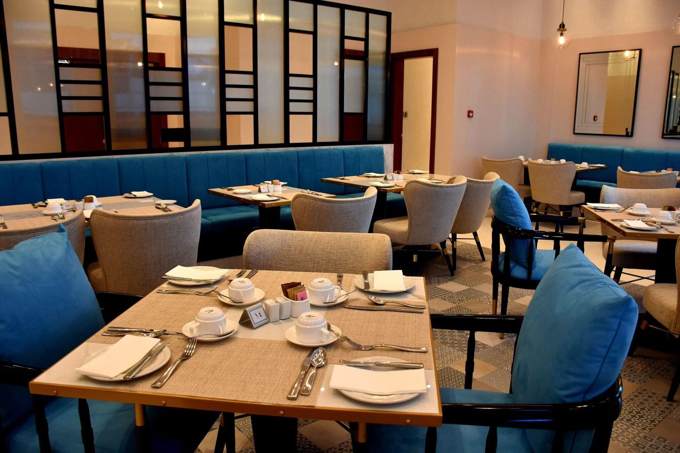 Tamani-Marina-Hotel-and-Hotel-Apartment-Restaurant-27