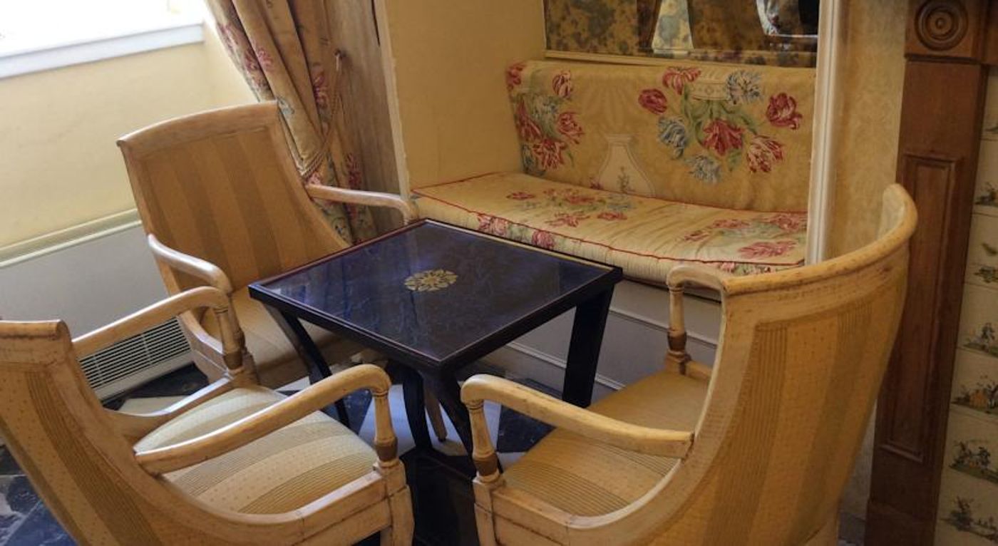 Cavalieri Traditional