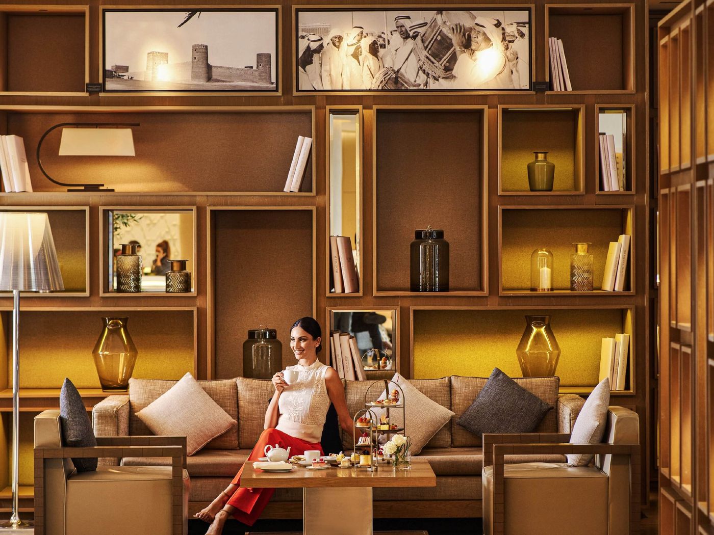 Fairmont-Dubai-Lobby-33