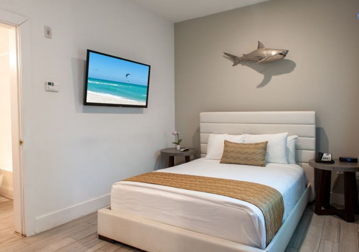 Oceanside Hotel + Suites - United States - Miami Beach - Room - 9