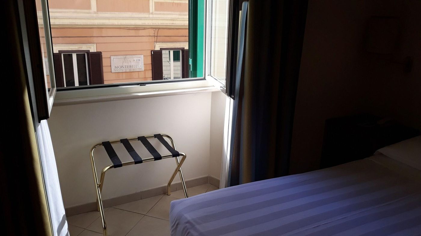 Crosti-Italy-ROMA-General view-2