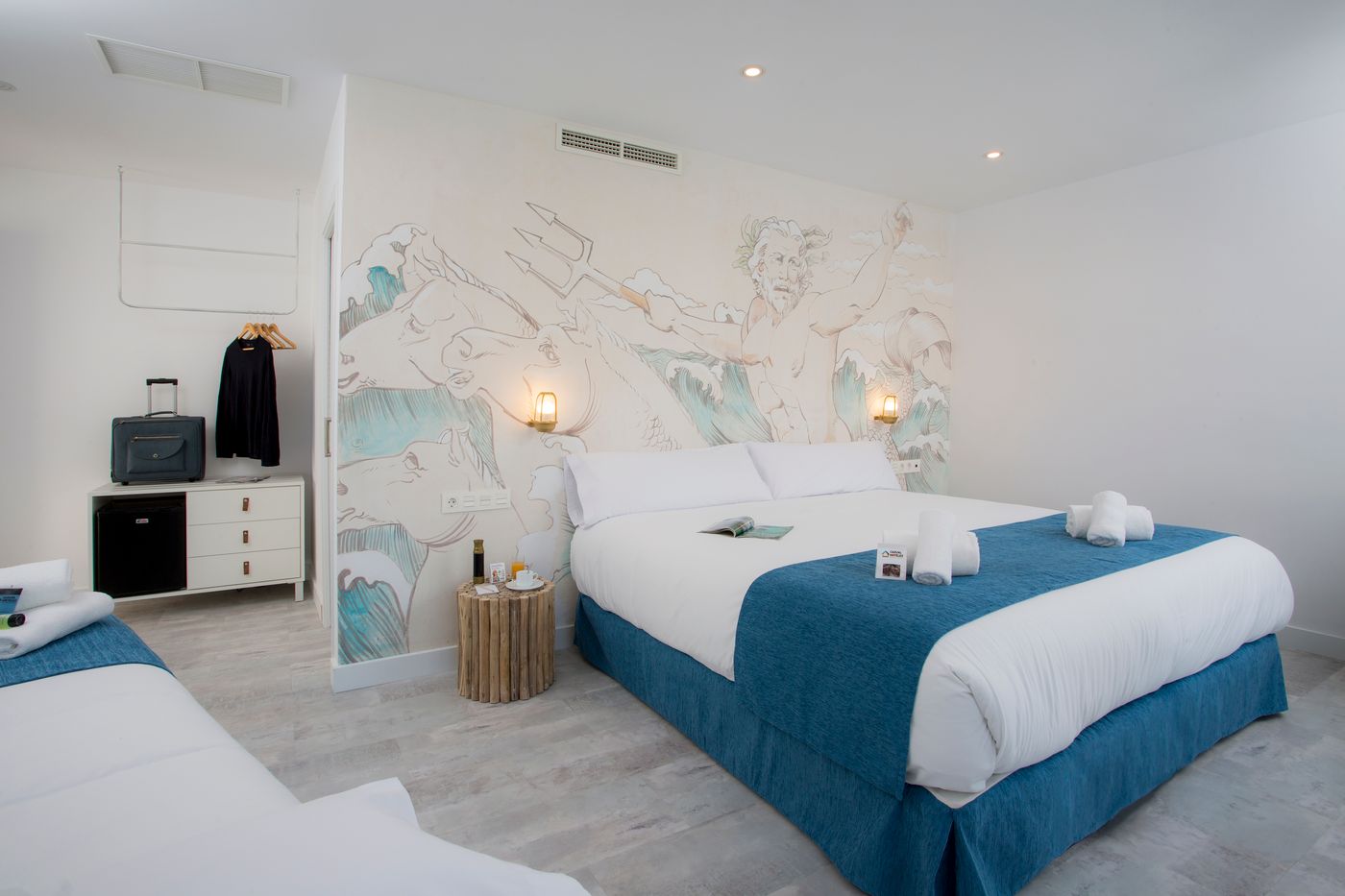 Casual-del-Mar-Malaga-Room-20