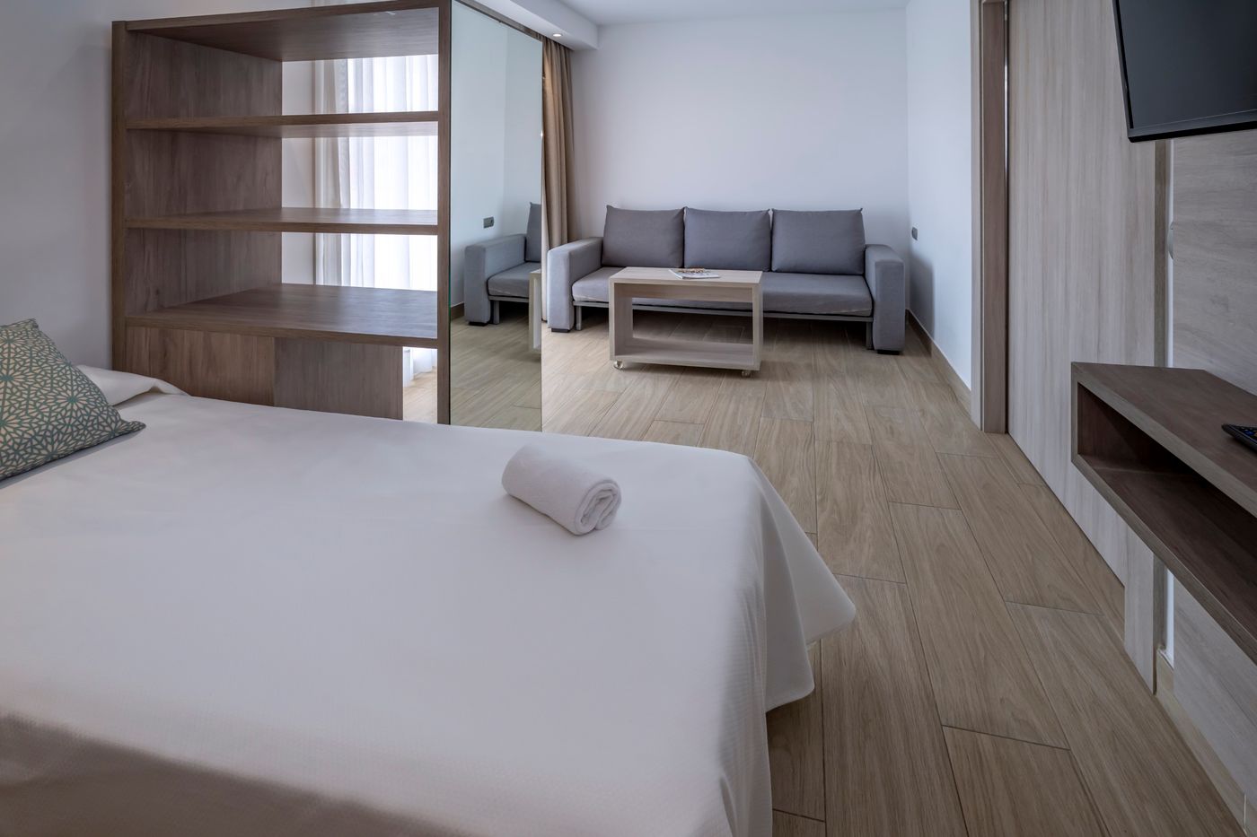 4R-Salou-Park-Resort-II-Room-21