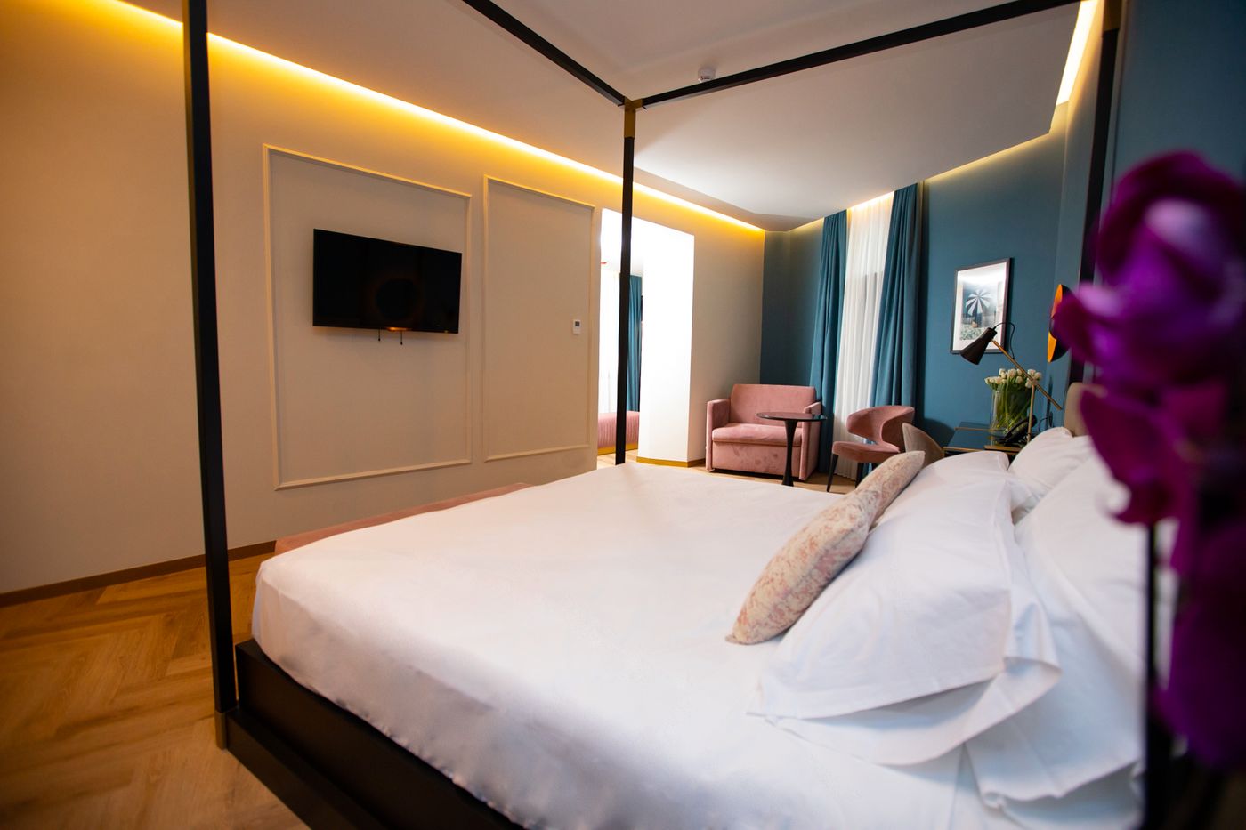 The-Major-Hotel-Room-19