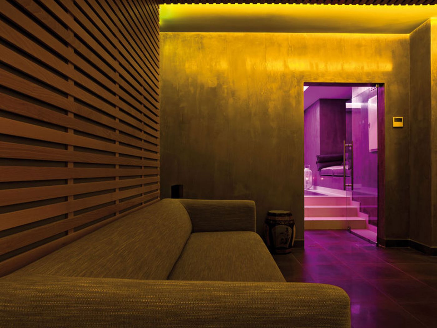 Hotel-Eurotel-Altura-Sports-and-Entertainment-44