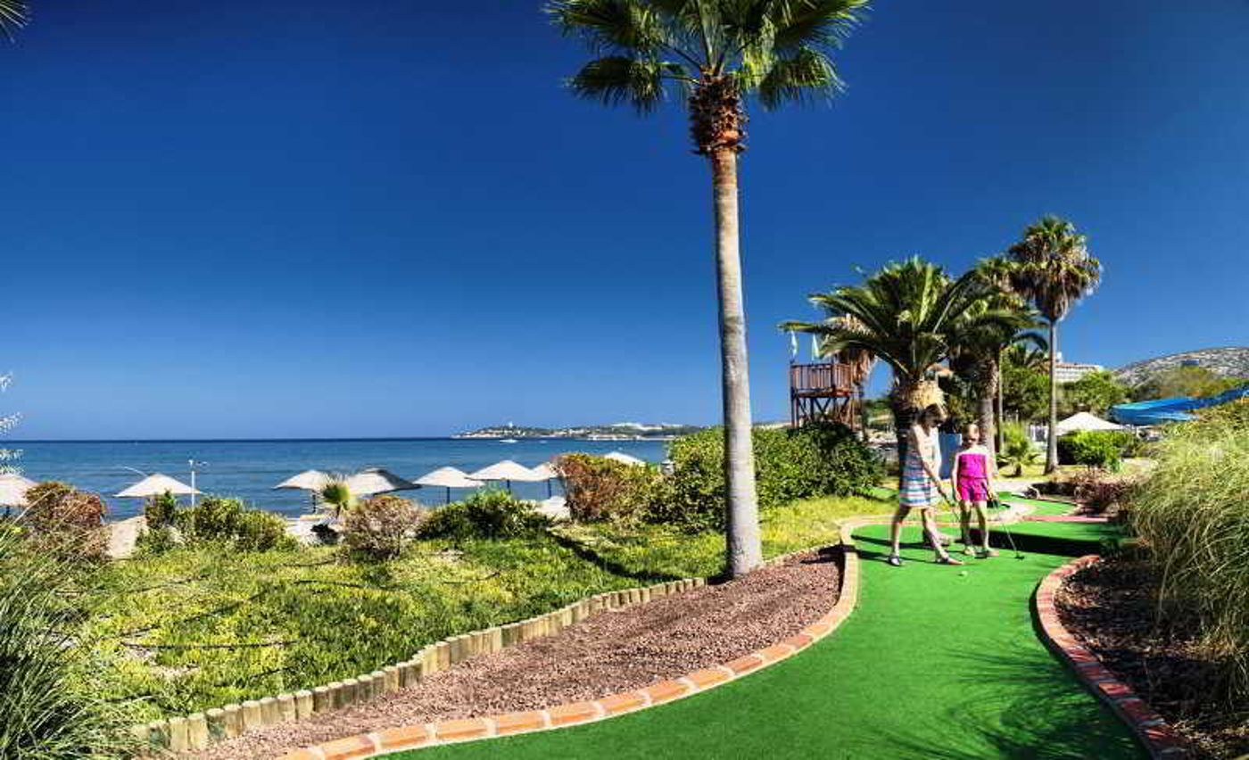 Ephesia-Holiday-Beach-Club-Sports-and-Entertainment-42