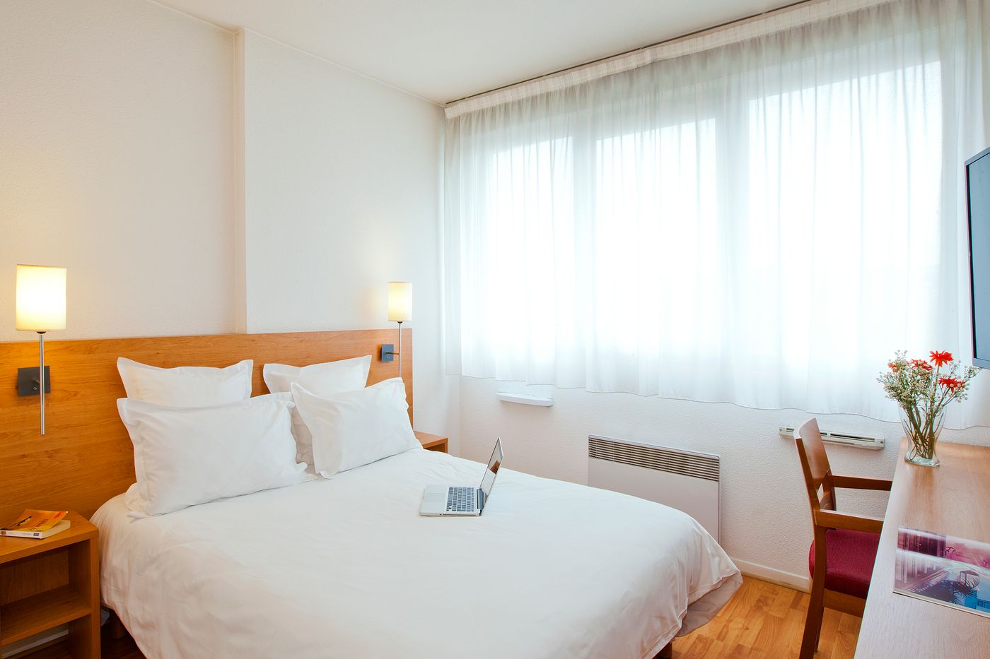 Sejours & Affaires Saint Nicolas - France - LYON PART DIEU - Room - 6