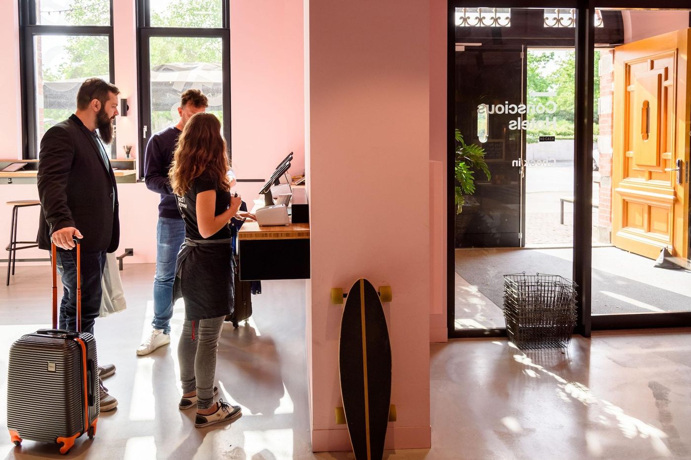 Conscious-Hotel-Westerpark-Lobby-5