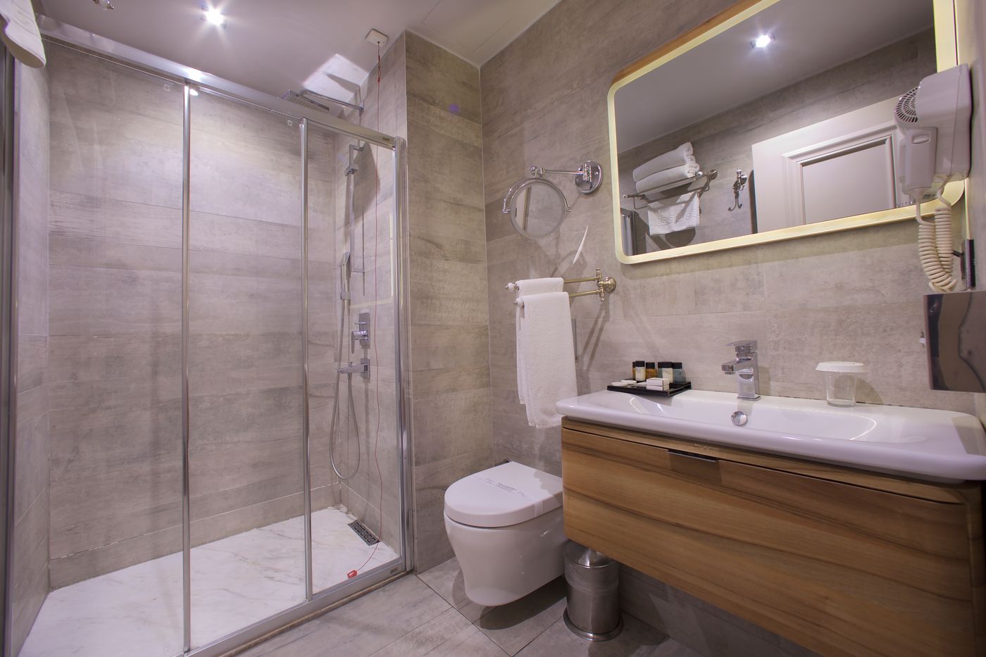 Taxim-Lounge-Hotel-Room-30