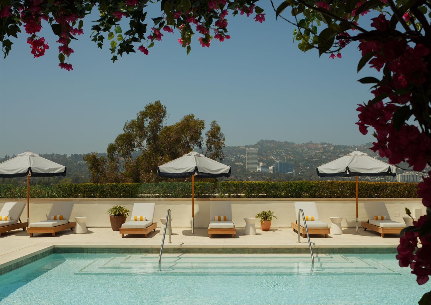 L-Ermitage-Beverly-Hills-Pool-3